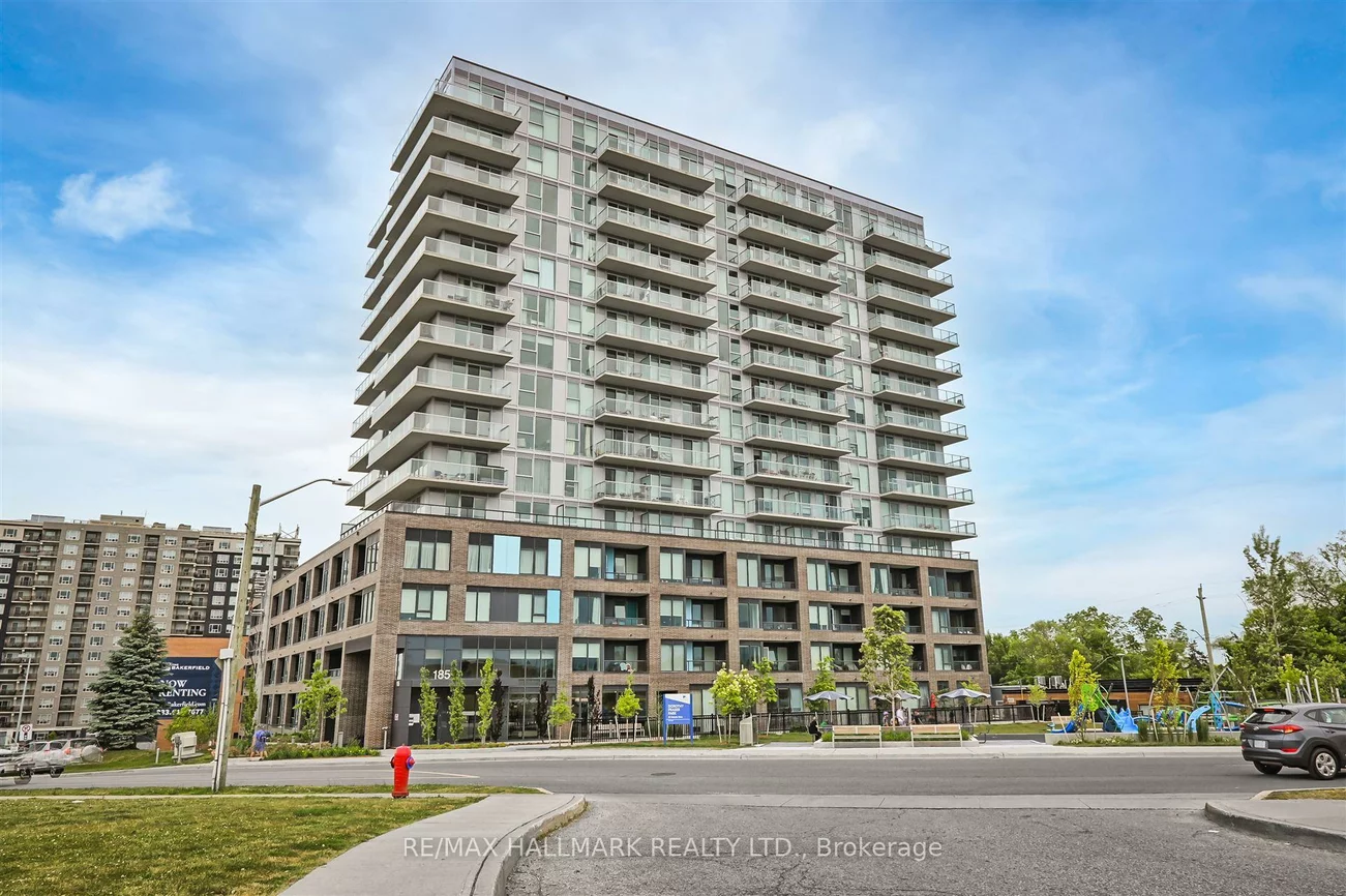185, deerfield, Central Newmarket, Newmarket