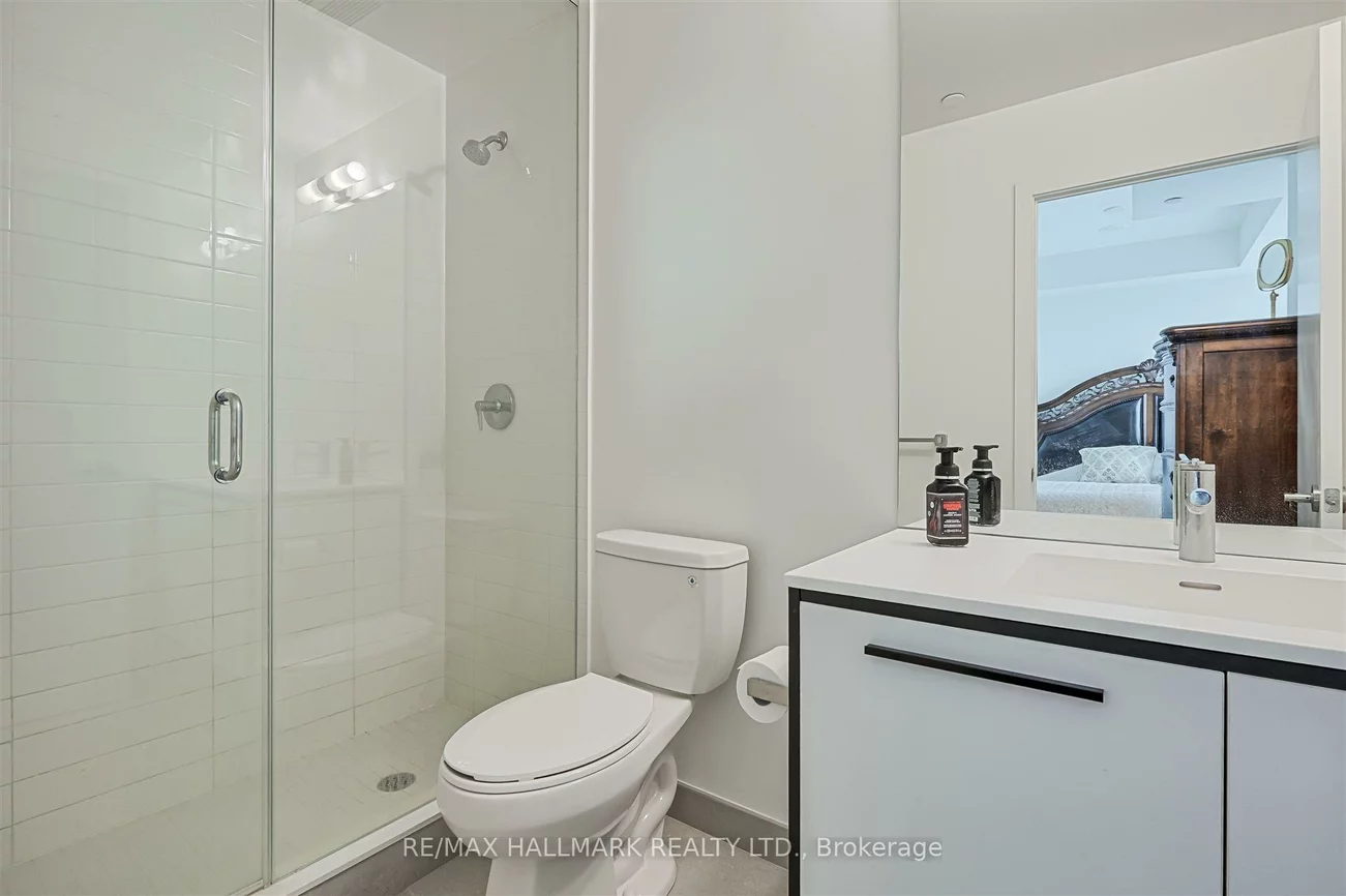 185, deerfield, Central Newmarket, Newmarket