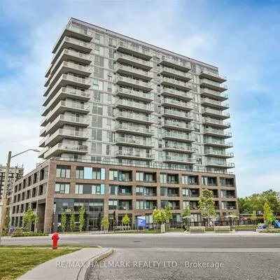 185, deerfield, Central Newmarket, Newmarket
