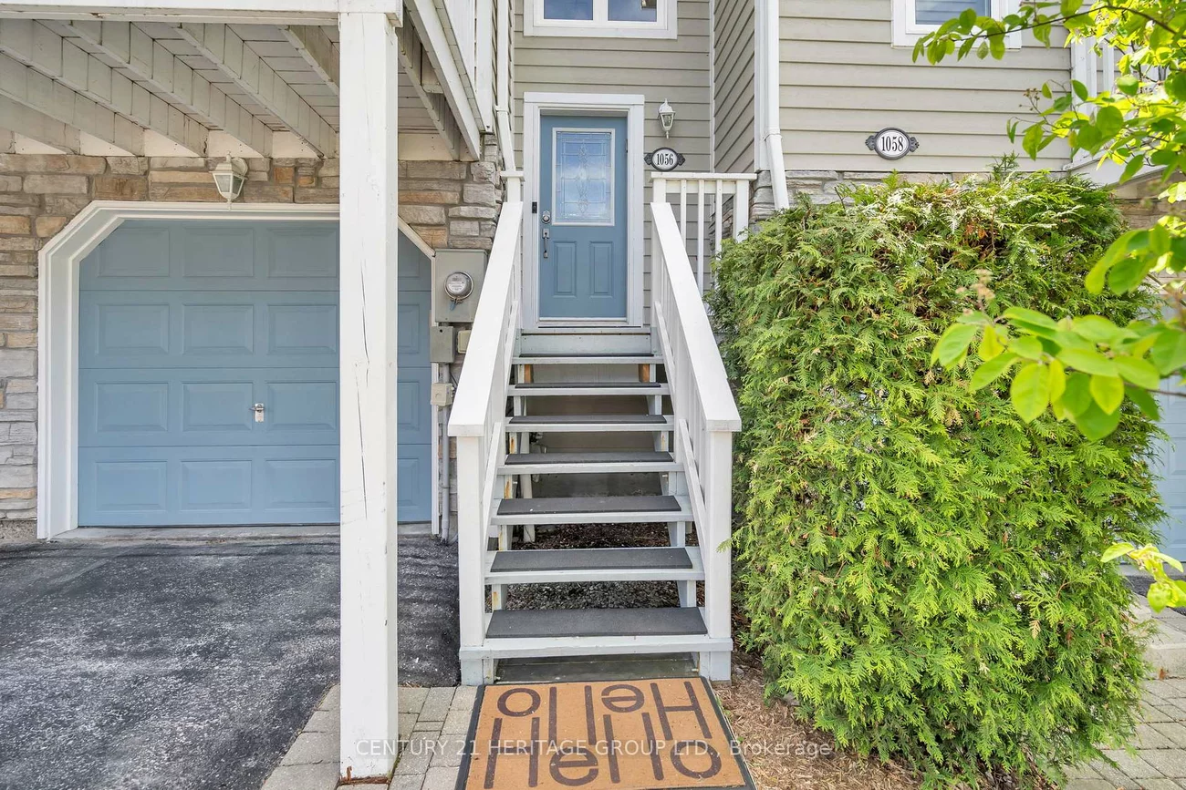 1056, On Bogart, Gorham-College Manor, Newmarket
