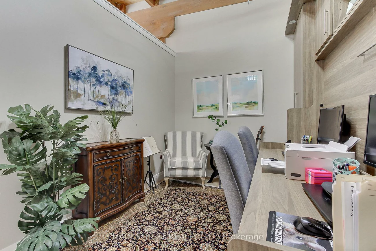 543, Timothy, Central Newmarket, Newmarket