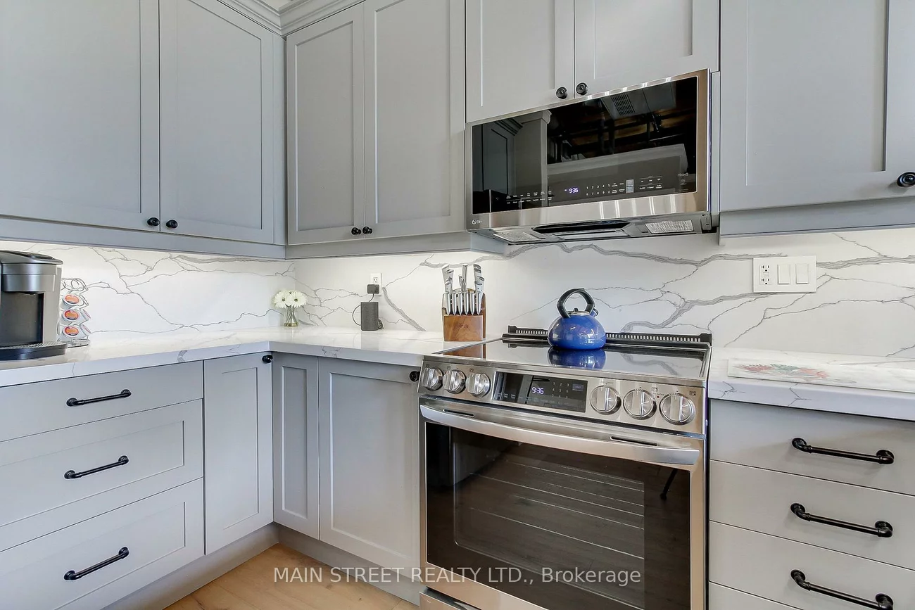 543, Timothy, Central Newmarket, Newmarket