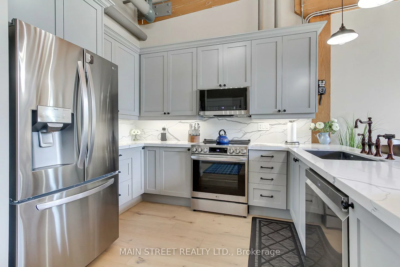 543, Timothy, Central Newmarket, Newmarket