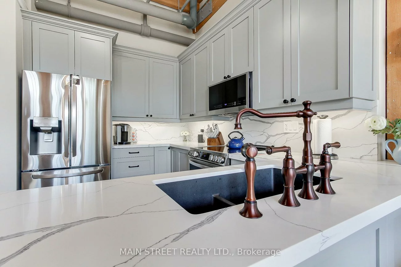 543, Timothy, Central Newmarket, Newmarket