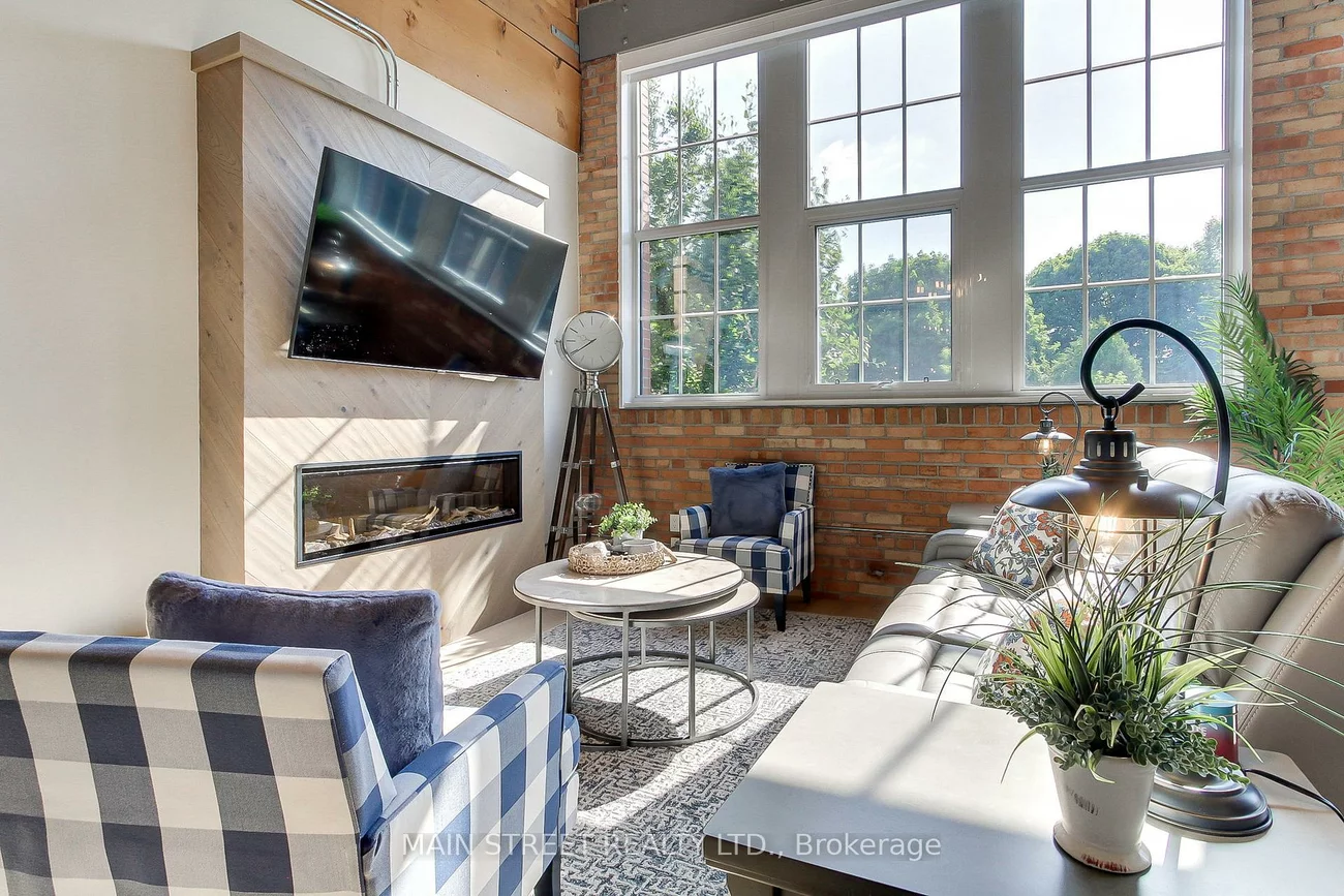 543, Timothy, Central Newmarket, Newmarket