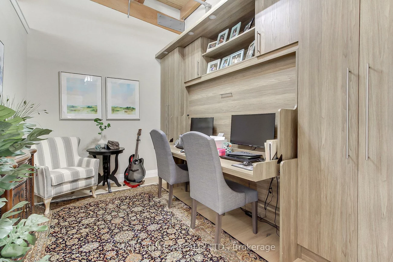 543, Timothy, Central Newmarket, Newmarket