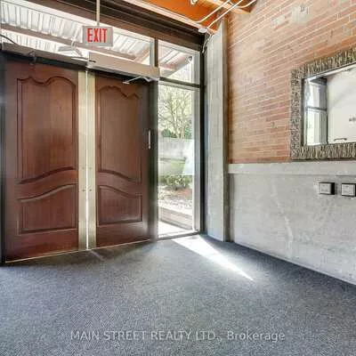 543, Timothy, Central Newmarket, Newmarket