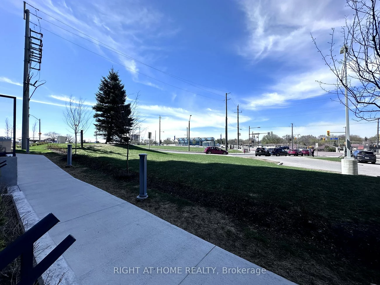 185, Deerfield, Central Newmarket, Newmarket