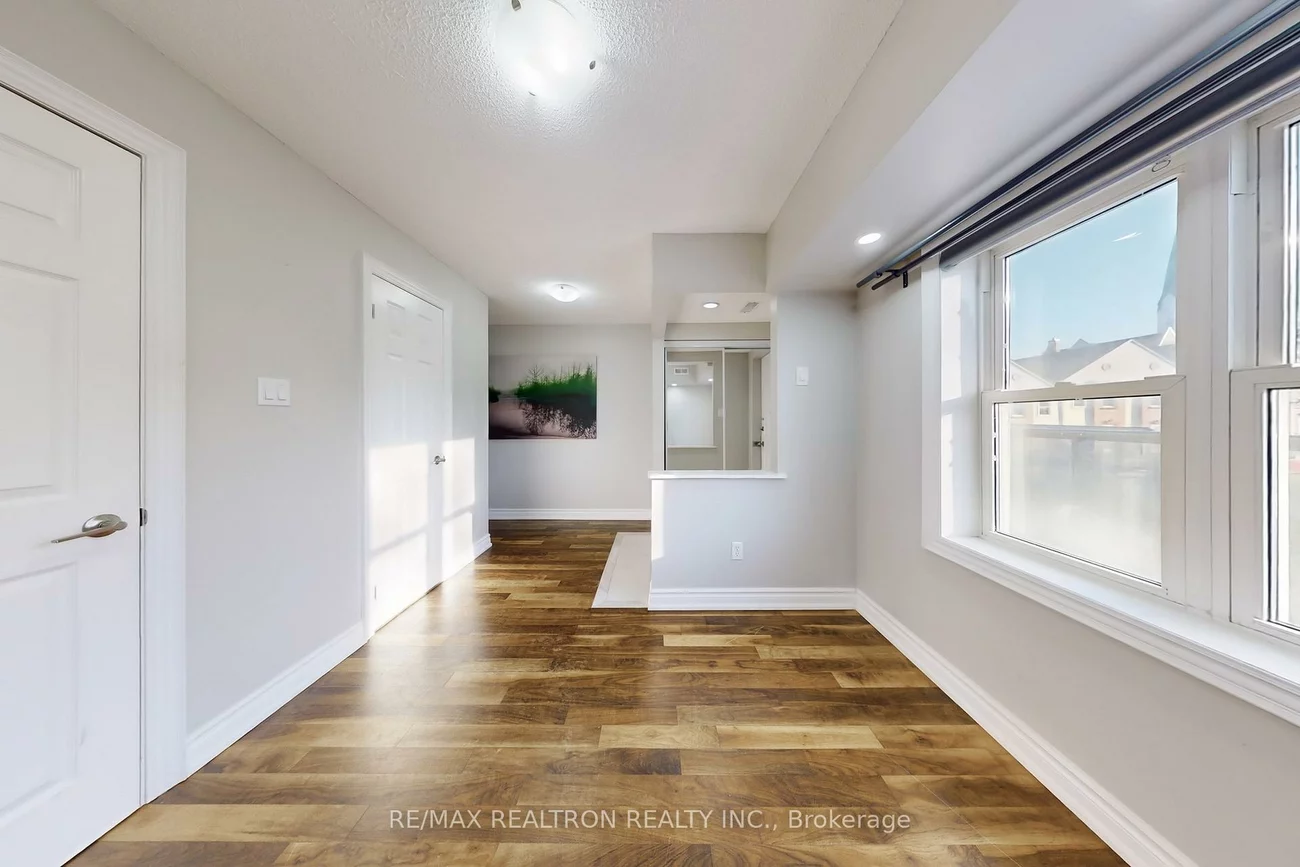 115, Main, Central Newmarket, Newmarket