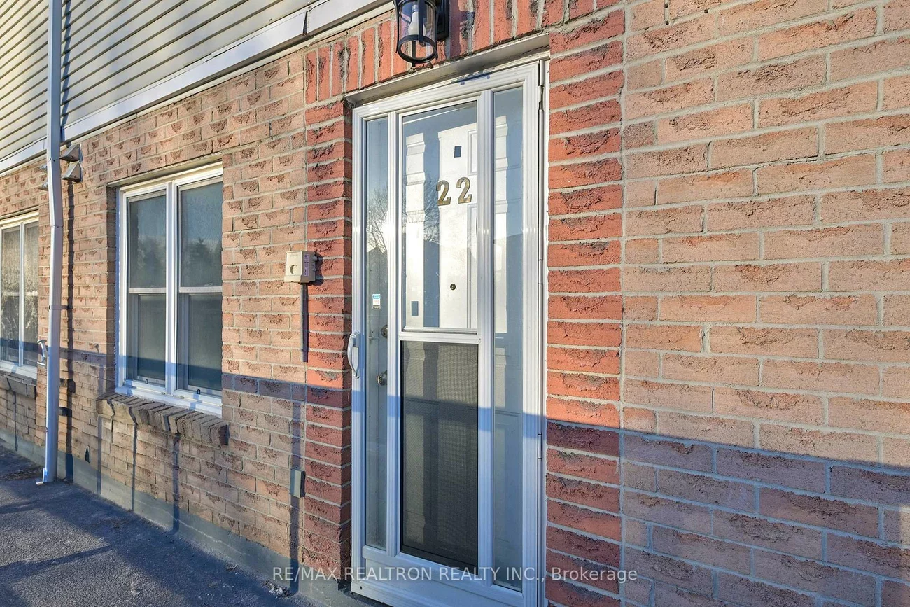 115, Main, Central Newmarket, Newmarket
