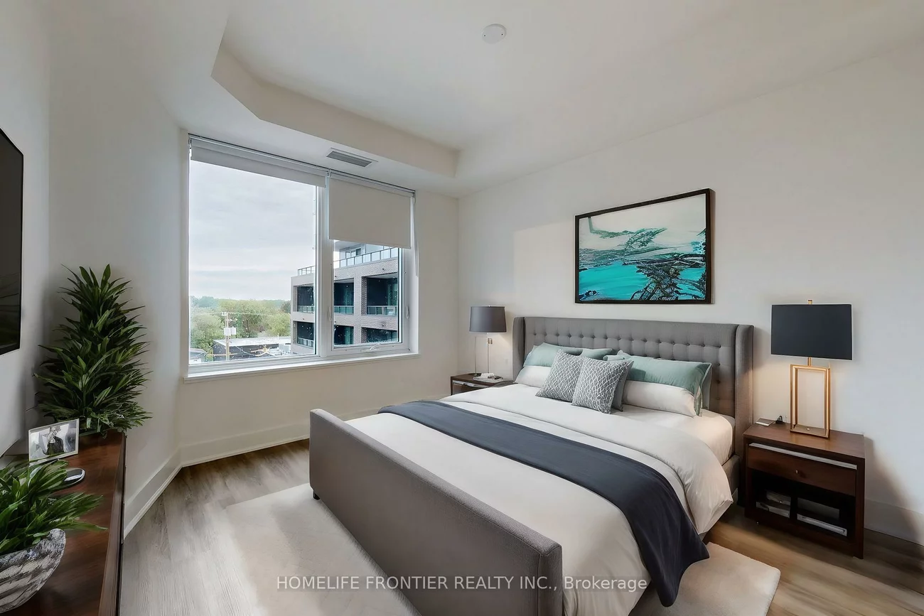 185, Deerfield, Central Newmarket, Newmarket