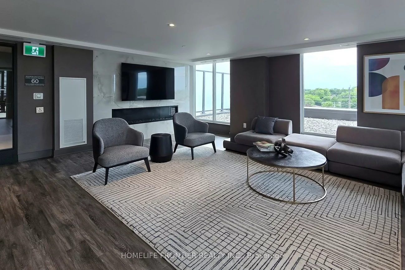185, Deerfield, Central Newmarket, Newmarket