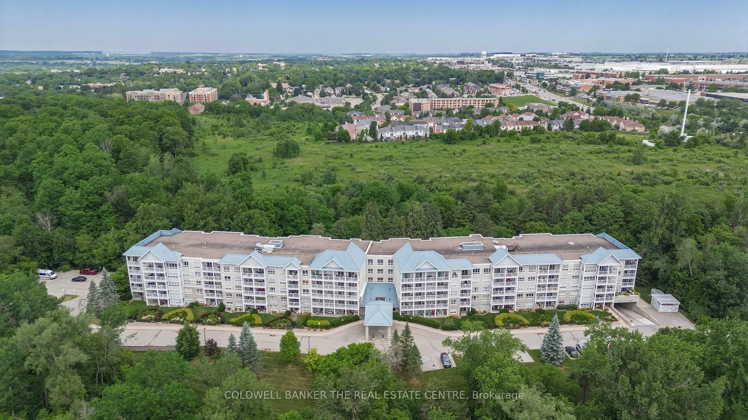 900, Bogart Mill, Gorham-College Manor, Newmarket