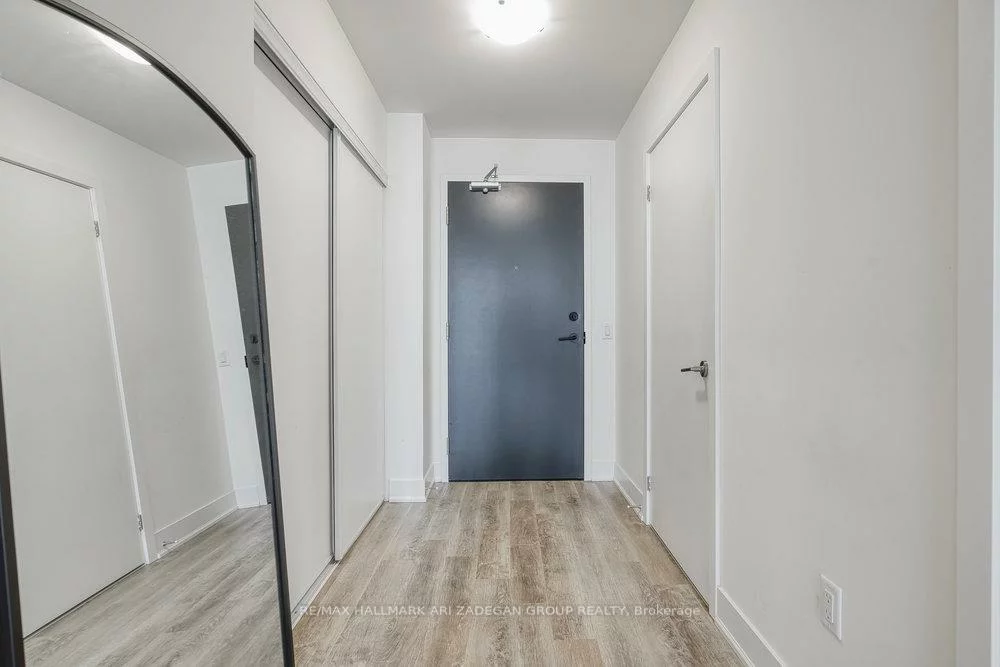 185, Deerfield, Central Newmarket, Newmarket