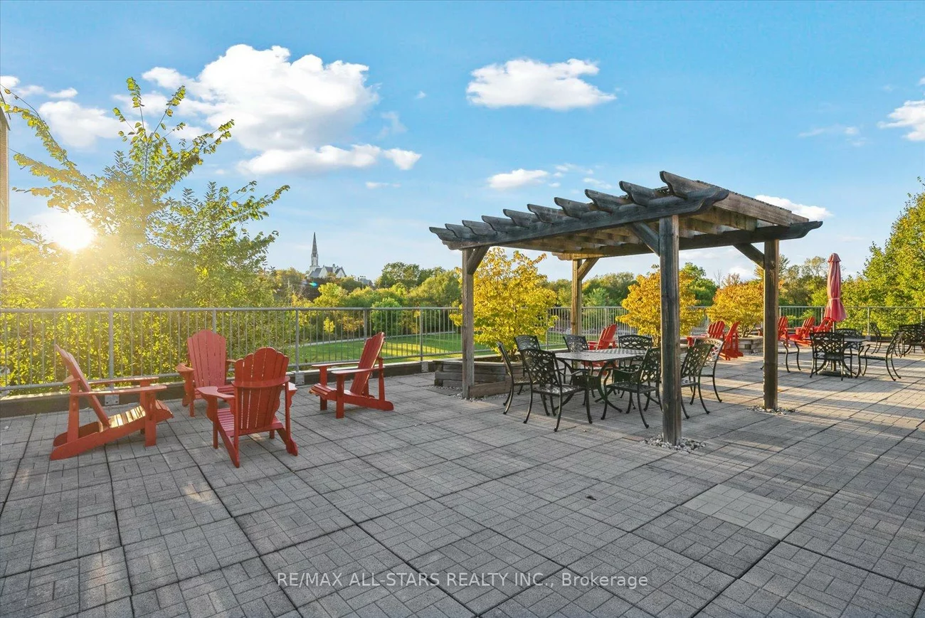 543, Timothy, Central Newmarket, Newmarket