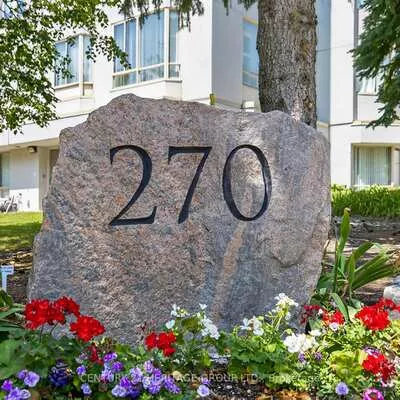 270, Davis, Central Newmarket, Newmarket