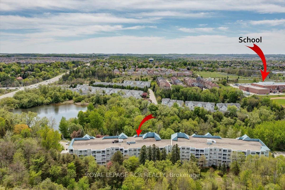 900, Bogart Mill, Gorham-College Manor, Newmarket