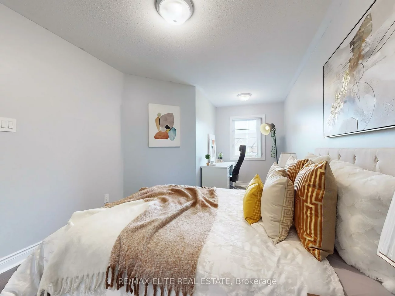 700, Wendy Culbert, Stonehaven-Wyndham, Newmarket