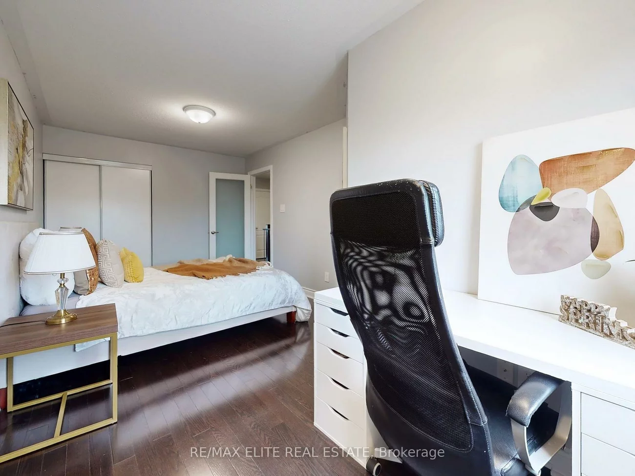 700, Wendy Culbert, Stonehaven-Wyndham, Newmarket
