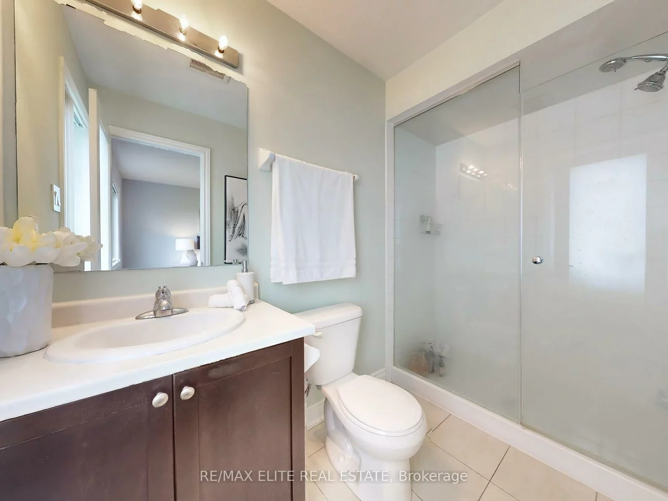 700, Wendy Culbert, Stonehaven-Wyndham, Newmarket