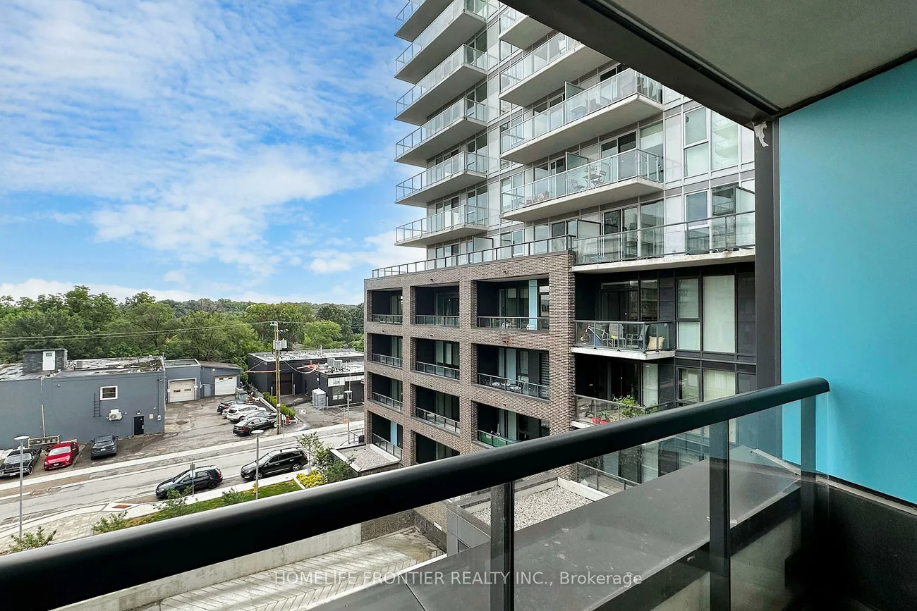 185, Deerfield, Central Newmarket, Newmarket