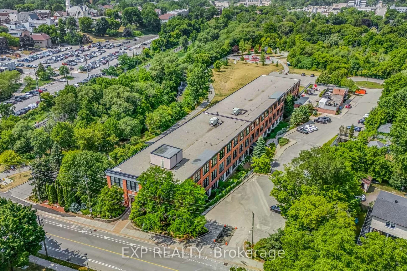 543, Timothy, Central Newmarket, Newmarket