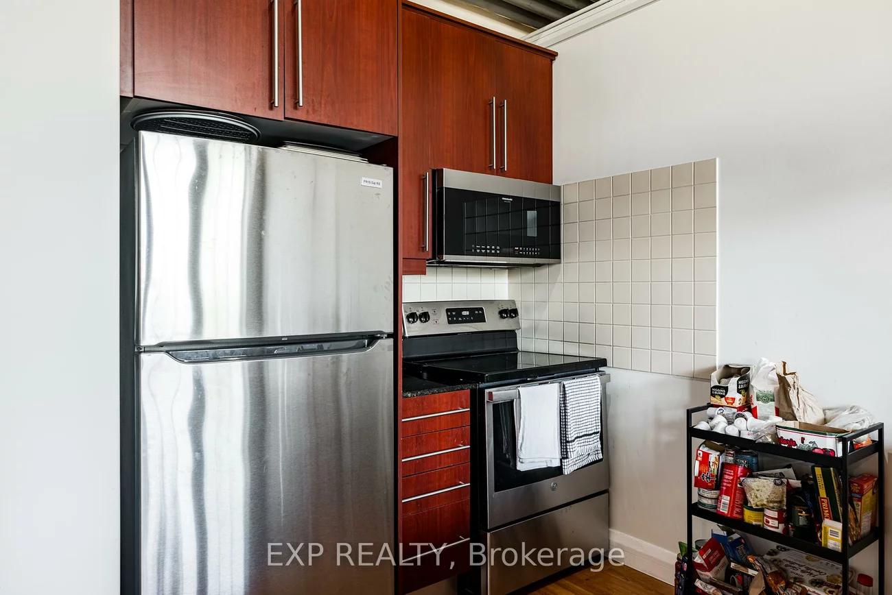 543, Timothy, Central Newmarket, Newmarket