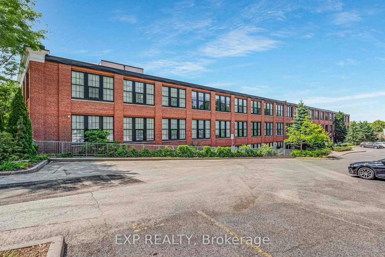 543, Timothy, Central Newmarket, Newmarket