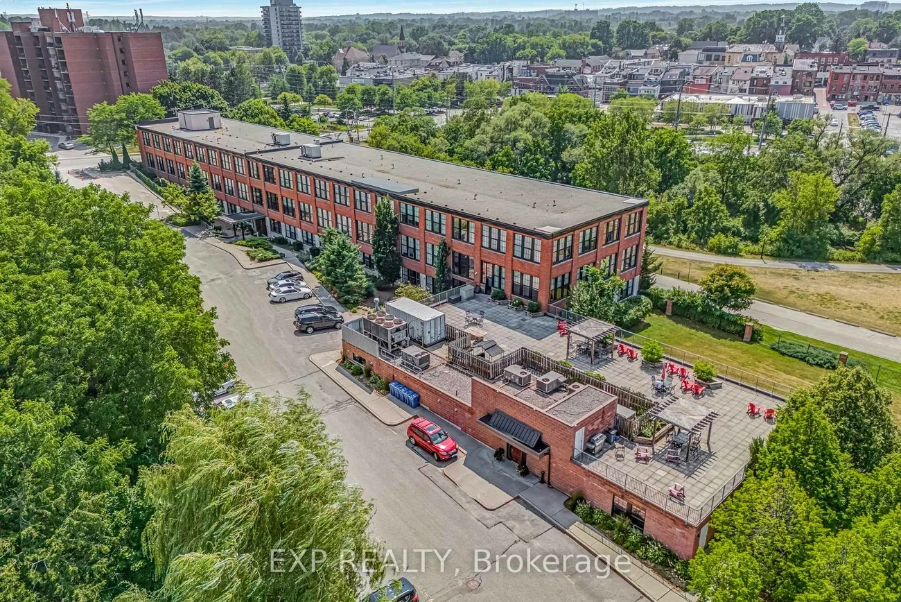 543, Timothy, Central Newmarket, Newmarket