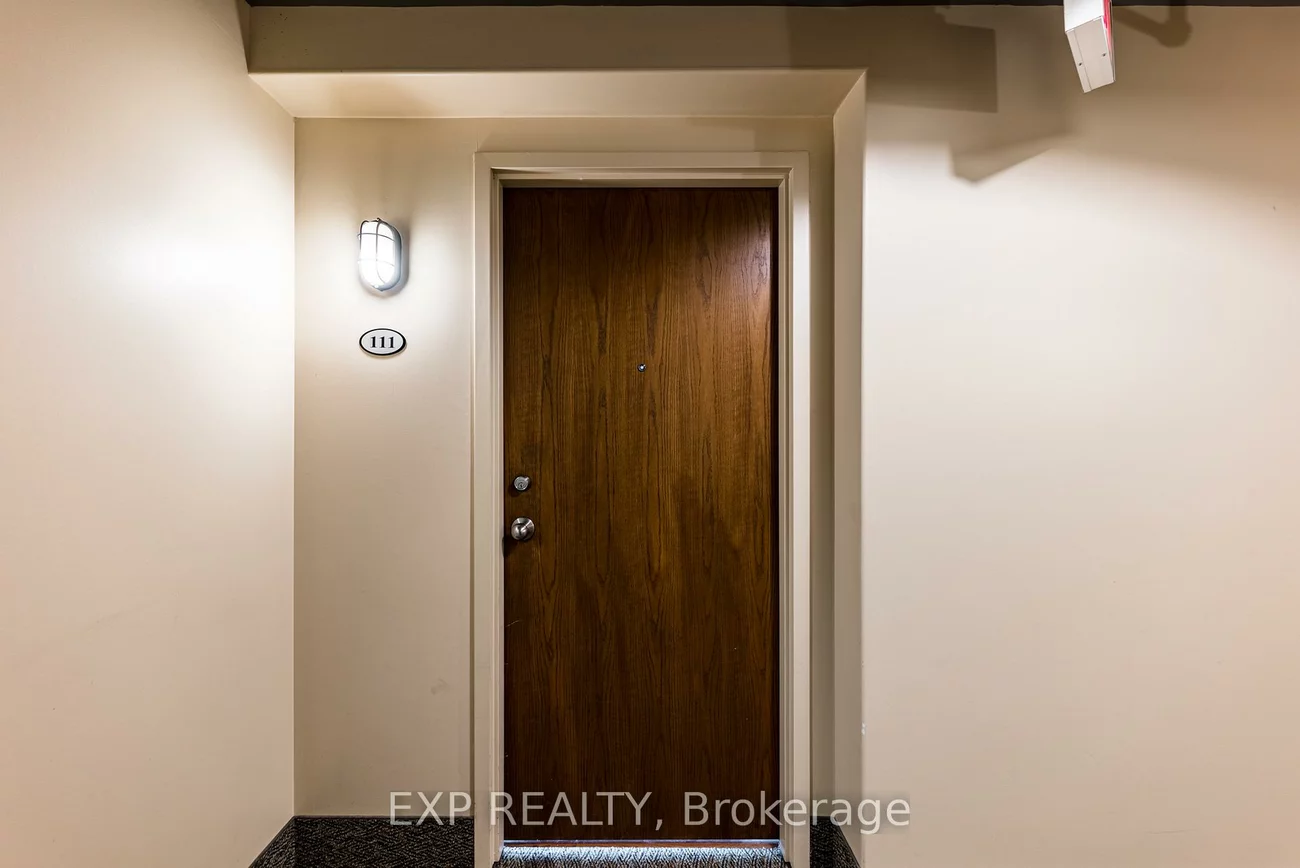 543, Timothy, Central Newmarket, Newmarket