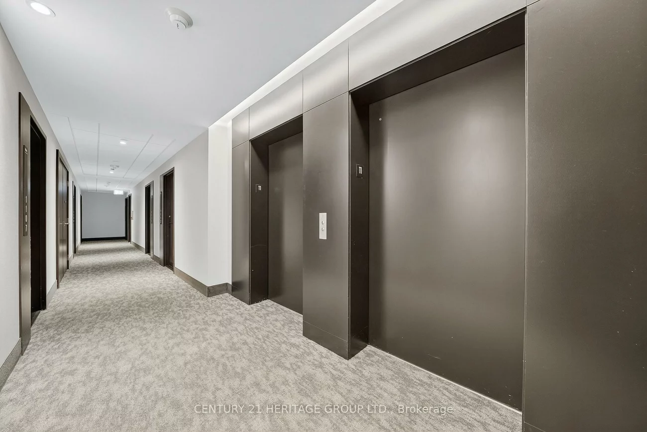185, Deerfield, Central Newmarket, Newmarket