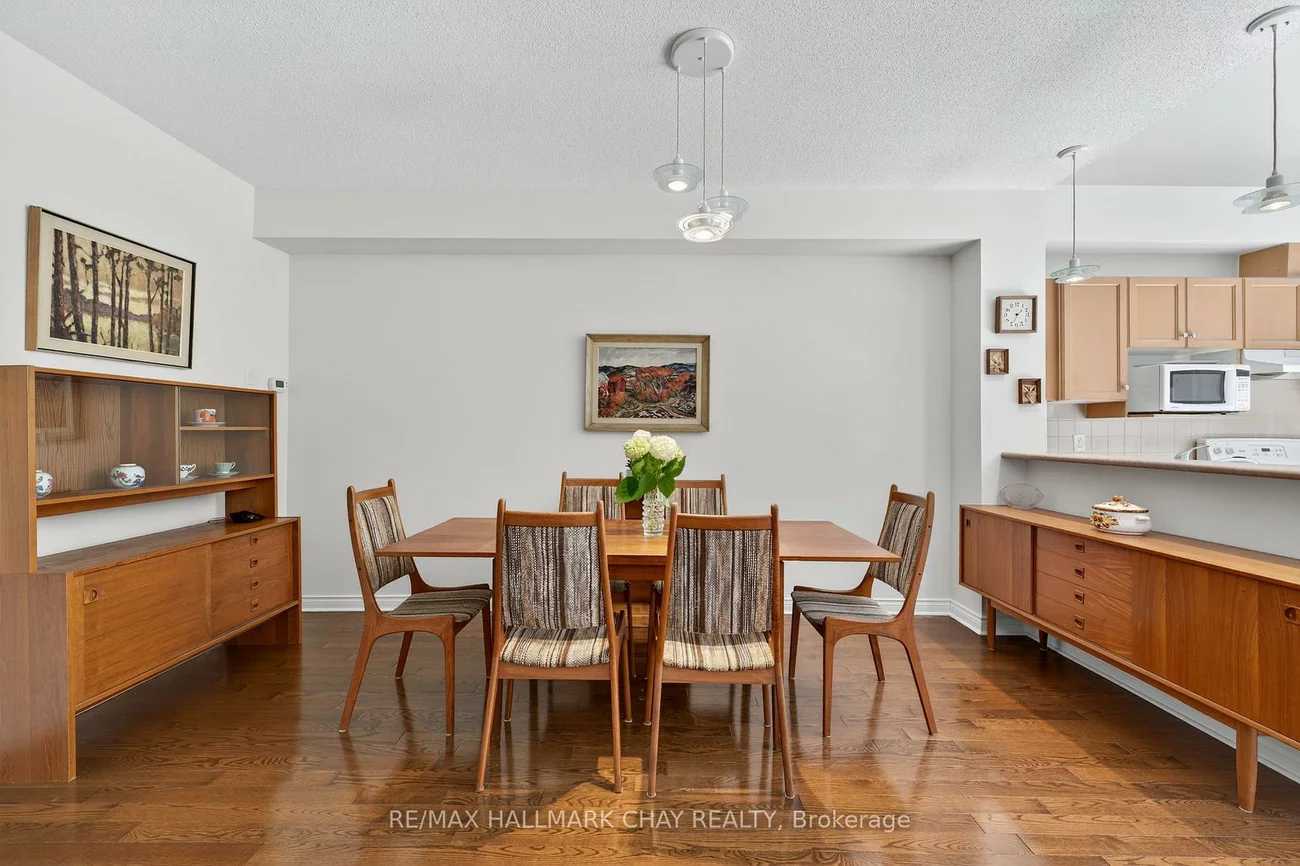 912, Creekfront, Gorham-College Manor, Newmarket