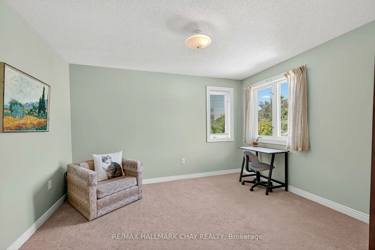 912, Creekfront, Gorham-College Manor, Newmarket