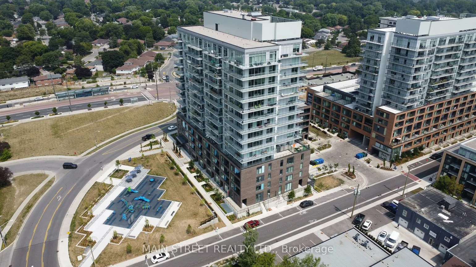185, Deerfield, Central Newmarket, Newmarket