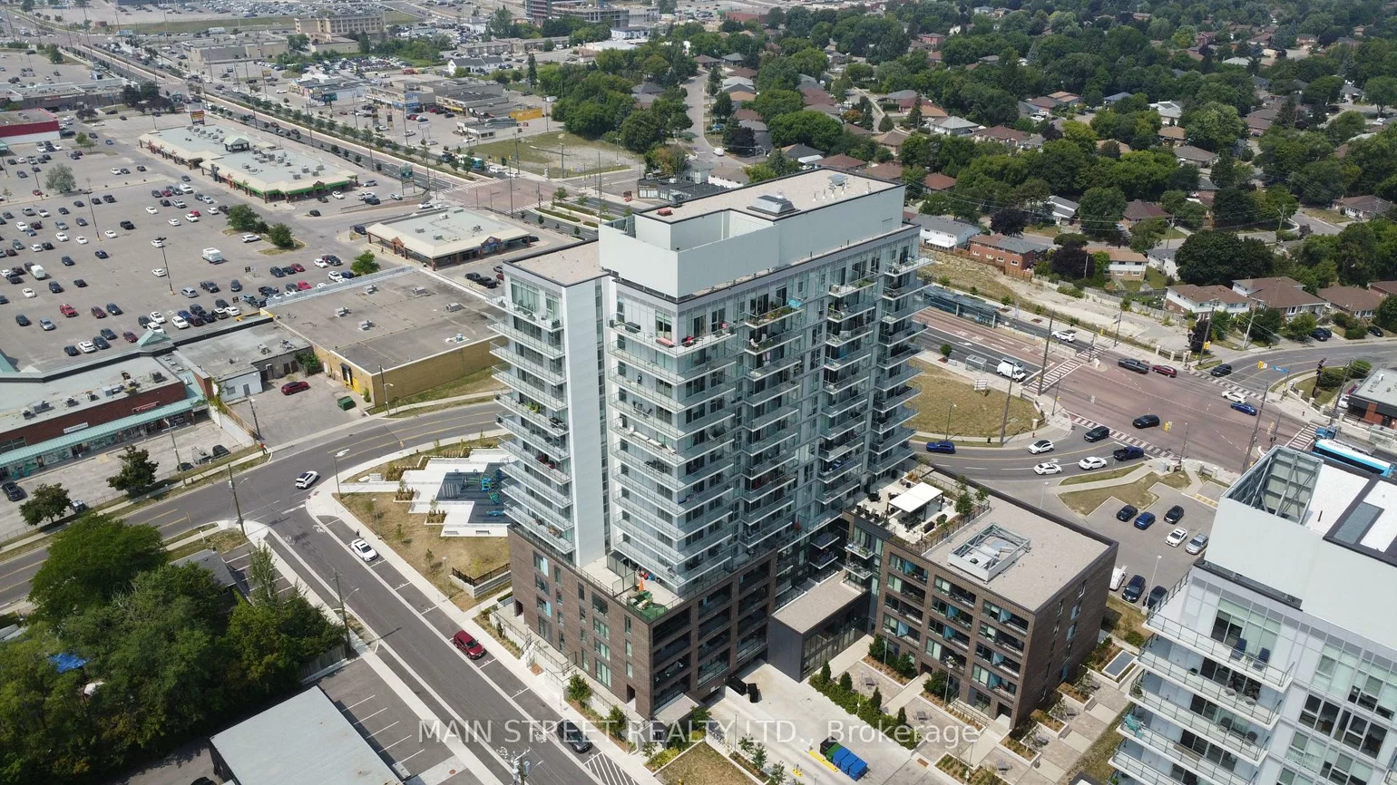 185, Deerfield, Central Newmarket, Newmarket