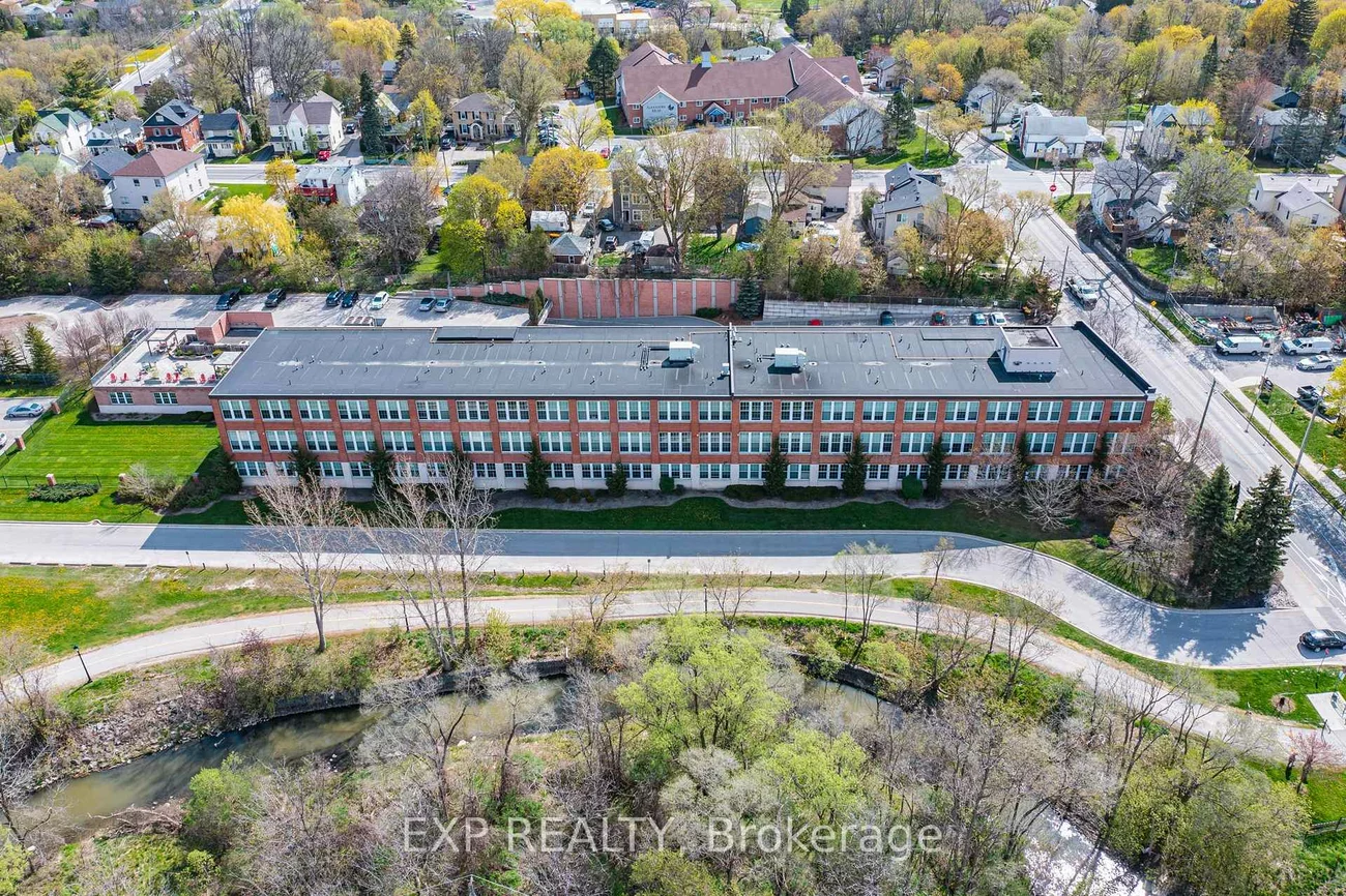 543, Timothy, Central Newmarket, Newmarket