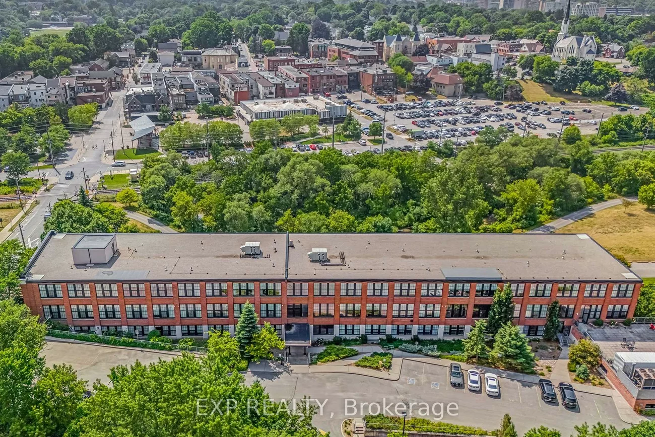 543, Timothy, Central Newmarket, Newmarket
