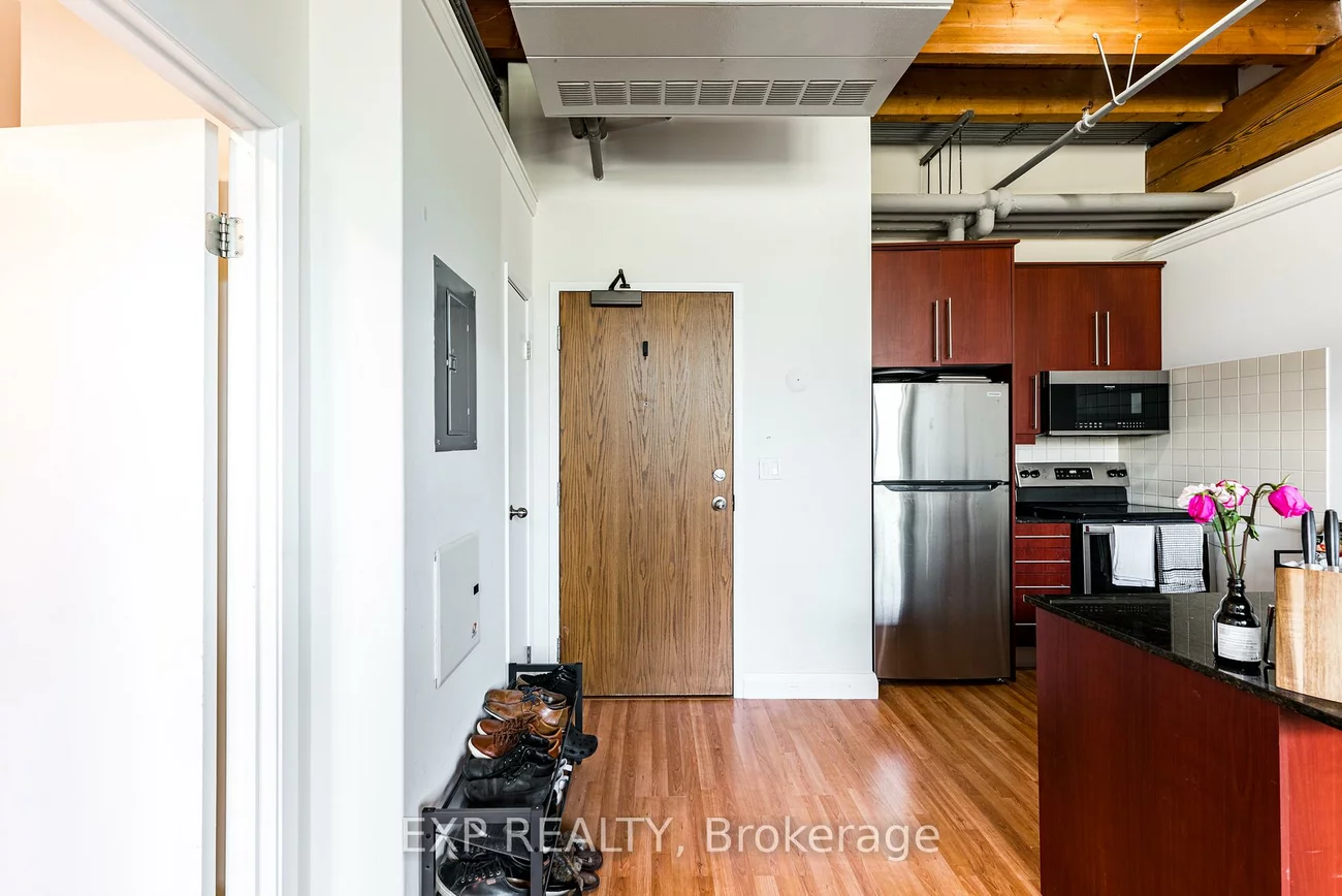 543, Timothy, Central Newmarket, Newmarket