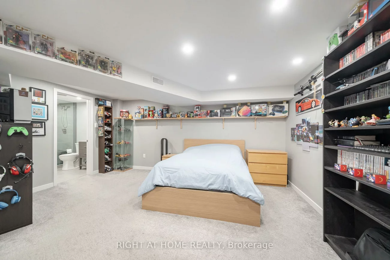 359, Riddell, Gorham-College Manor, Newmarket
