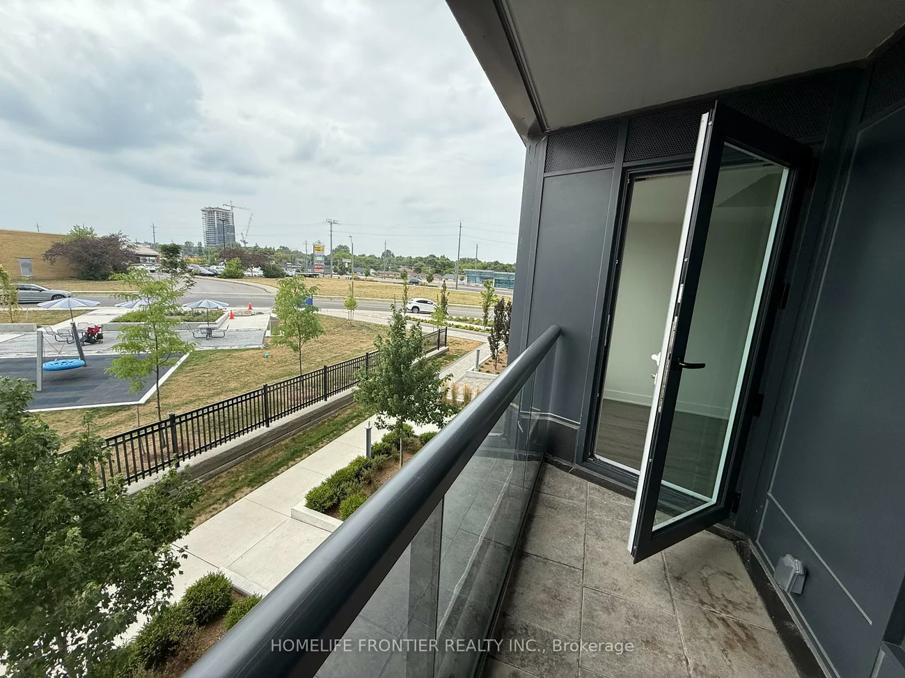 185, Deerfield, Central Newmarket, Newmarket