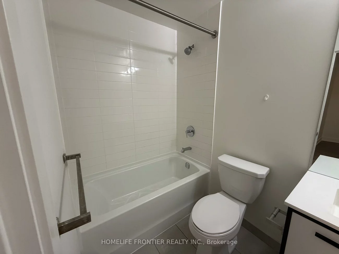 185, Deerfield, Central Newmarket, Newmarket