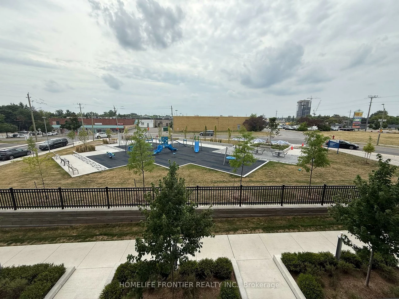 185, Deerfield, Central Newmarket, Newmarket