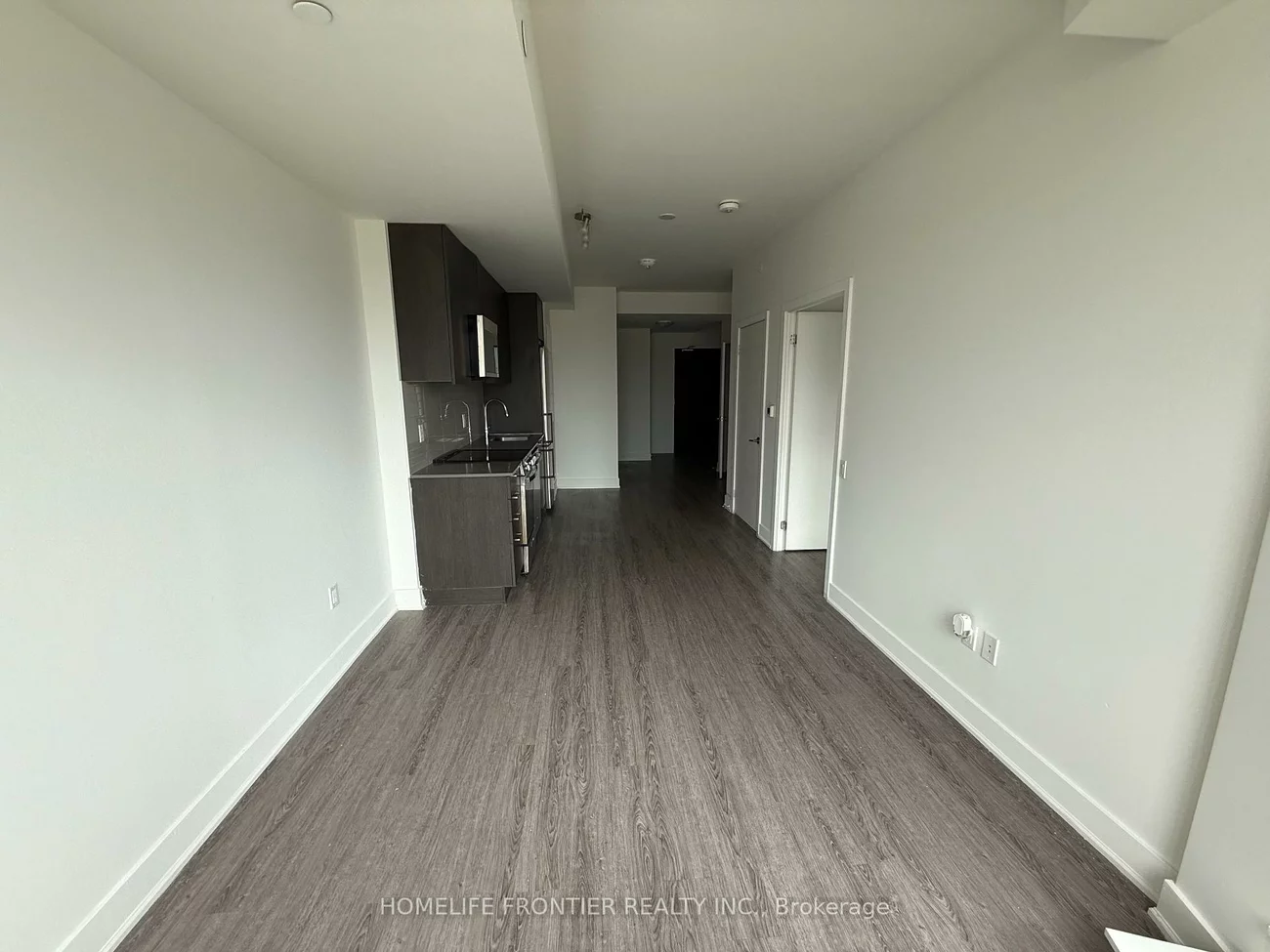 185, Deerfield, Central Newmarket, Newmarket