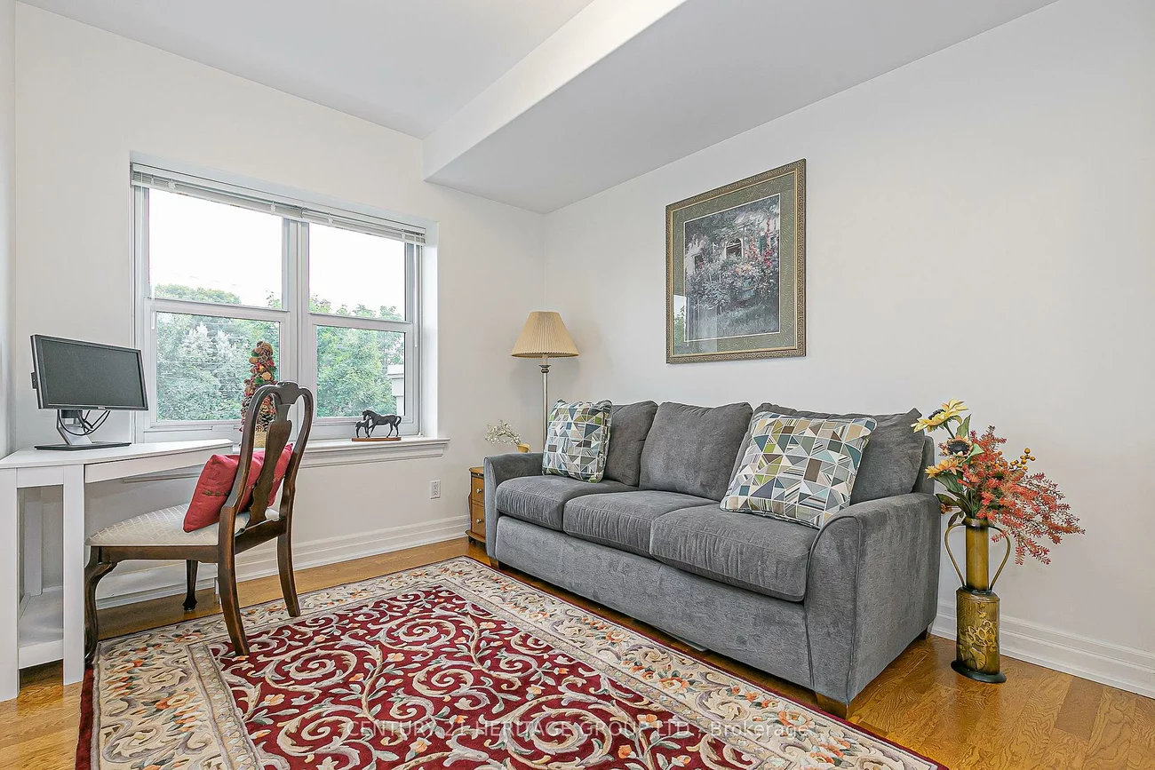 10, Ashton, Huron Heights-Leslie Valley, Newmarket