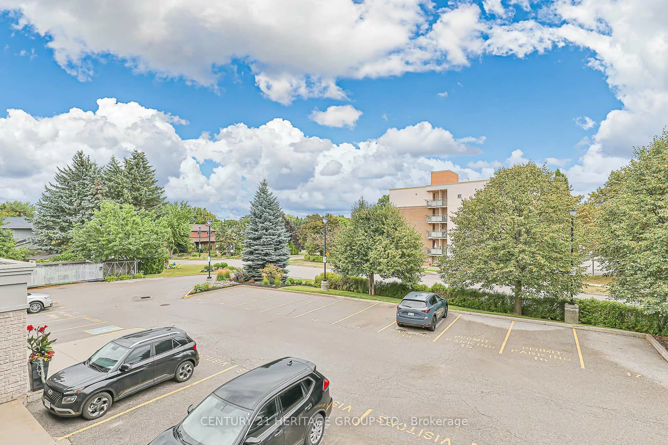 10, Ashton, Huron Heights-Leslie Valley, Newmarket