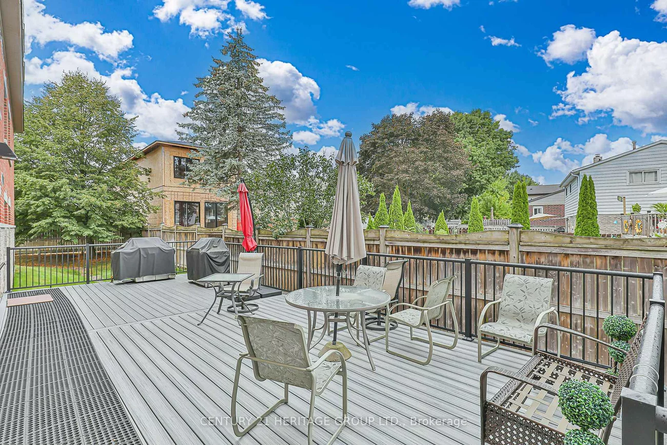 10, Ashton, Huron Heights-Leslie Valley, Newmarket