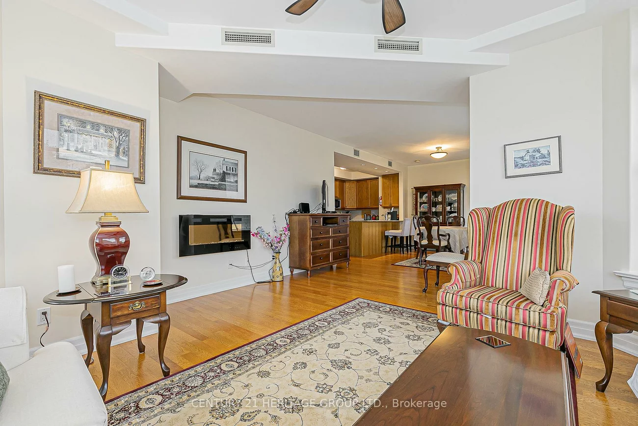 10, Ashton, Huron Heights-Leslie Valley, Newmarket