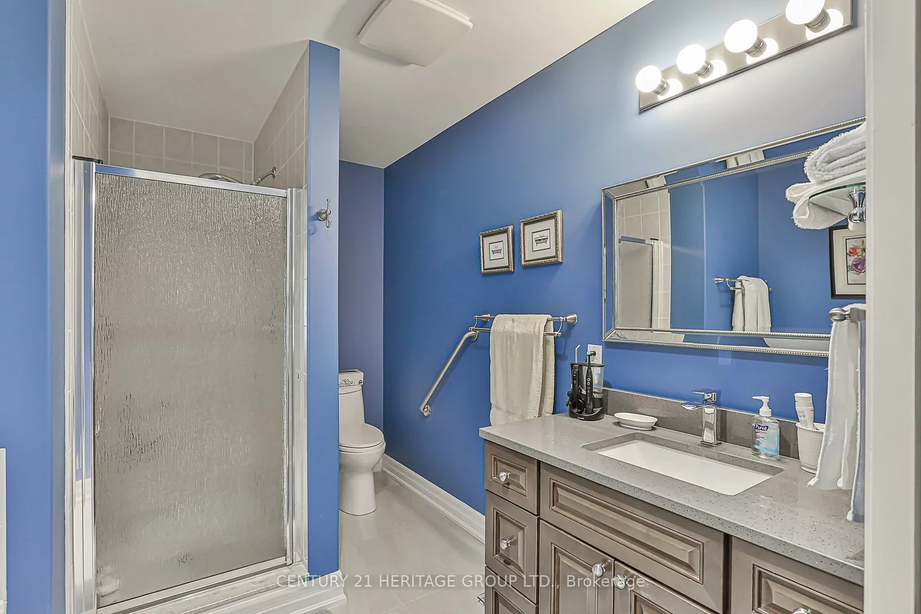 10, Ashton, Huron Heights-Leslie Valley, Newmarket