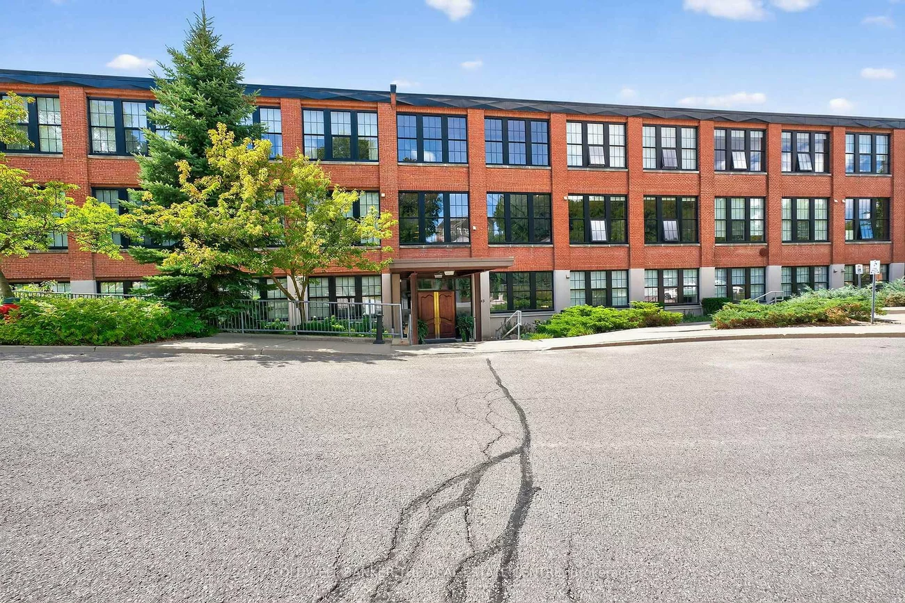543, Timothy, Central Newmarket, Newmarket
