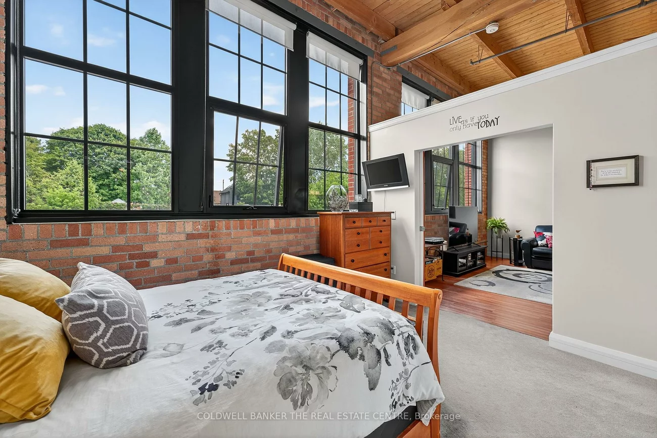 543, Timothy, Central Newmarket, Newmarket